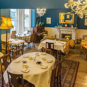 https://the-living-room.bournemouth-hotels.org